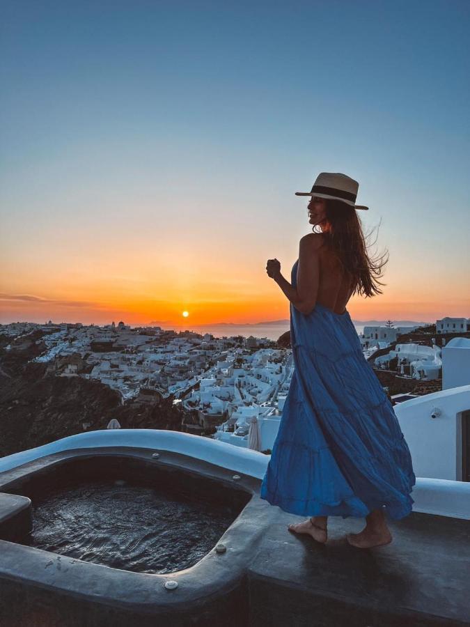 Captain John Villas Oia - Caldera & Sunset View Dış mekan fotoğraf