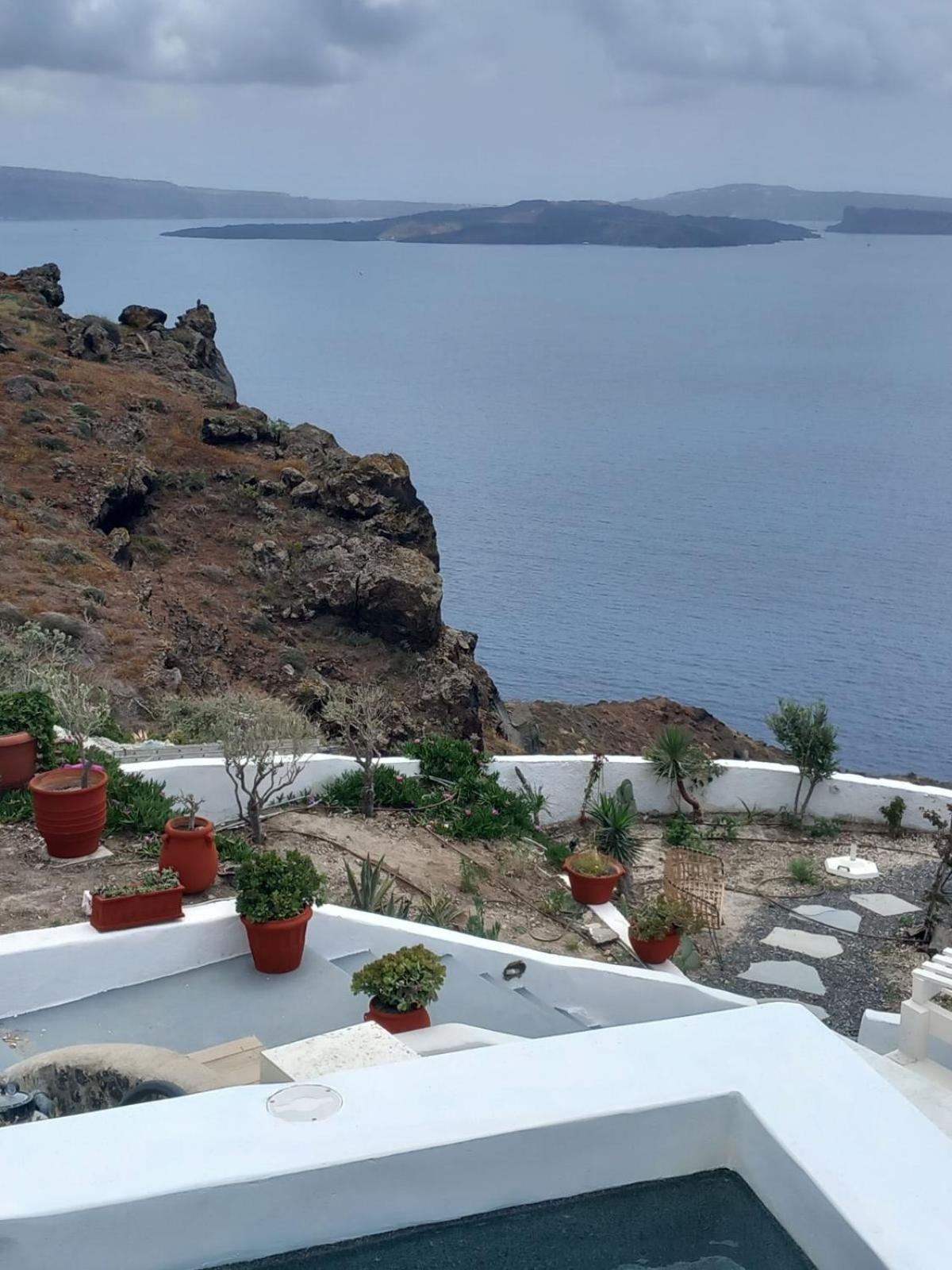 Captain John Villas Oia - Caldera & Sunset View Dış mekan fotoğraf