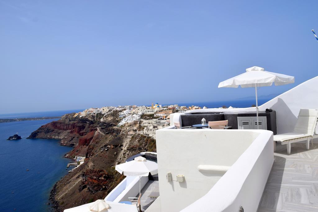 Captain John Villas Oia - Caldera & Sunset View Dış mekan fotoğraf